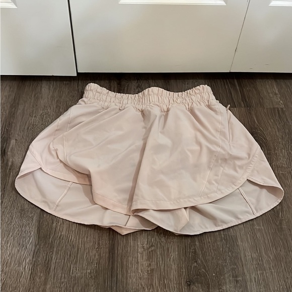 lululemon athletica Pants - Lululemon Track That Short *5" Pink Bliss size 6